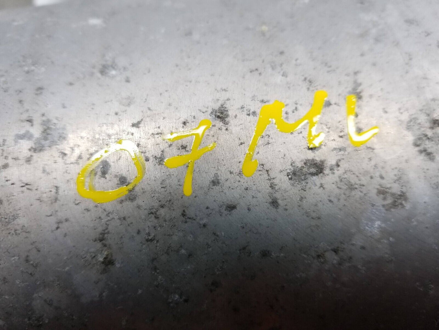 06 07 08 09 10 11 Mercedes Ml500 Air Suspension Tank Reservoir A1643200015 OEM