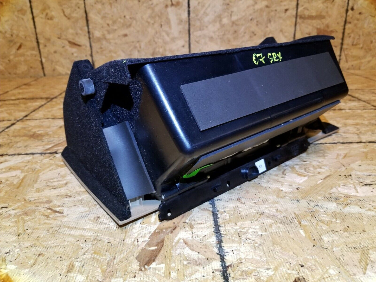 05 06 07 08 09 Cadillac SRX Dash Glove Box Storage Compartment OEM
