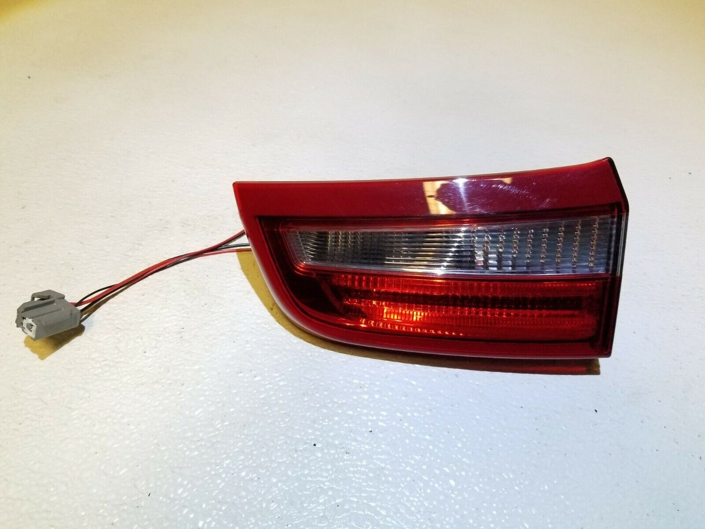 14 15 16 17 Volvo S60 Rear Left Driver Side Inner Tail Light Lamp OEM 42k