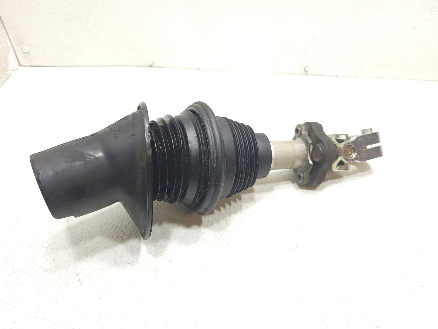 11 - 16 Mercedes E350 W212 Steering Column Lower Shaft OEM