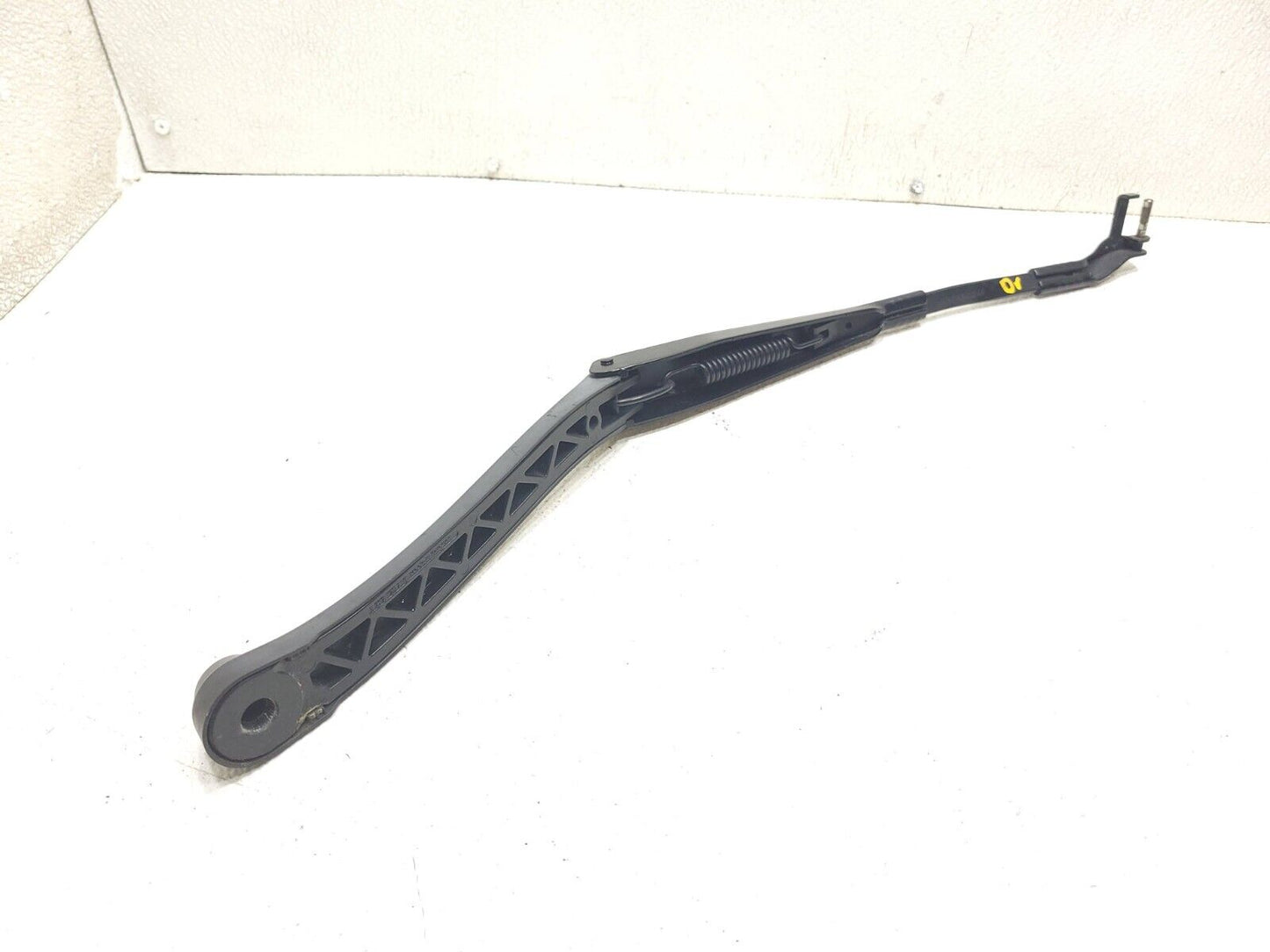 11 - 16 Mercedes E350 W212 Windshield Wiper Arm Left Driver Side A2128201344 OEM