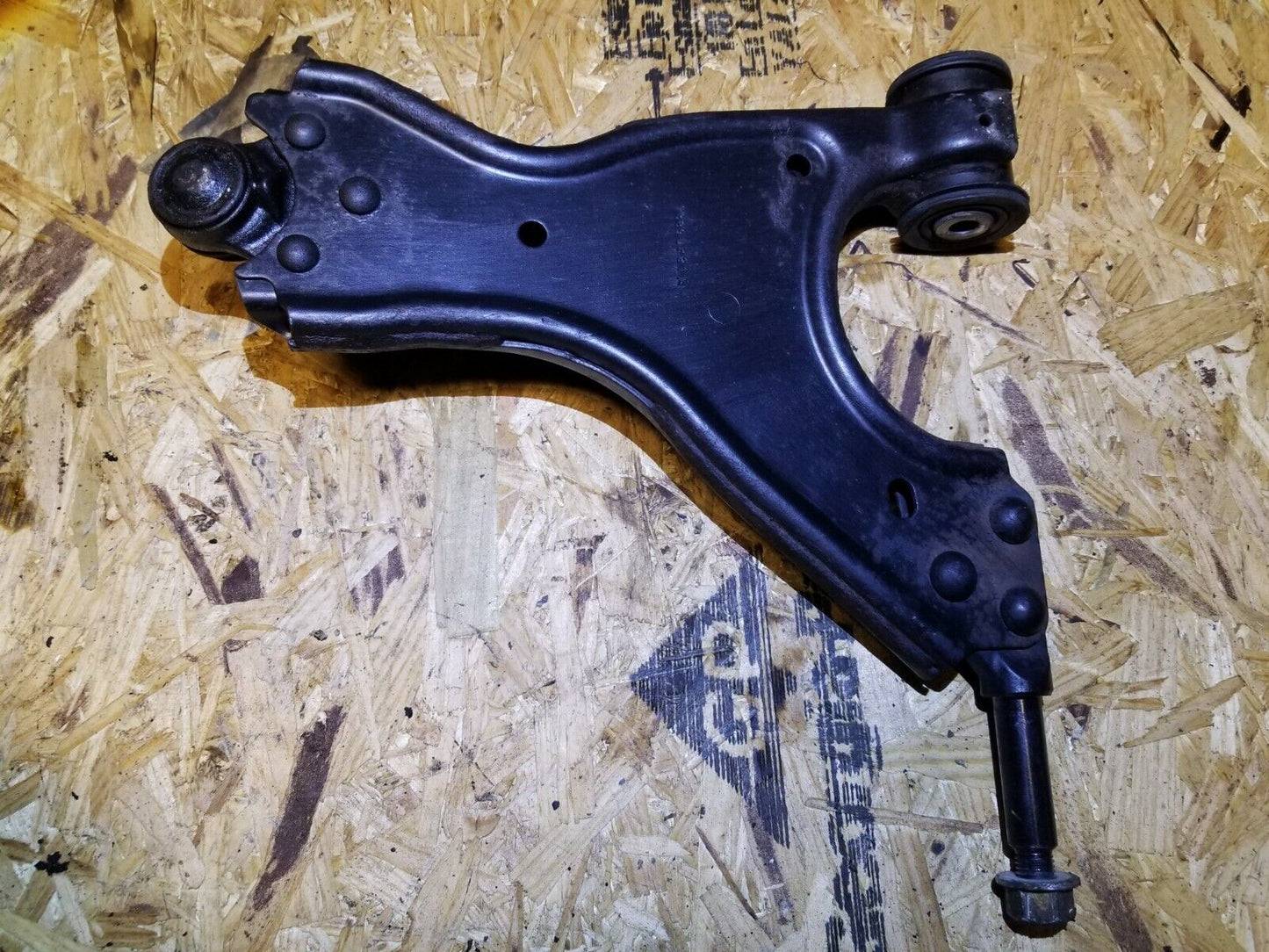 13 14 15 GMC Acadia Left Driver Front Lower Control Arm OEM