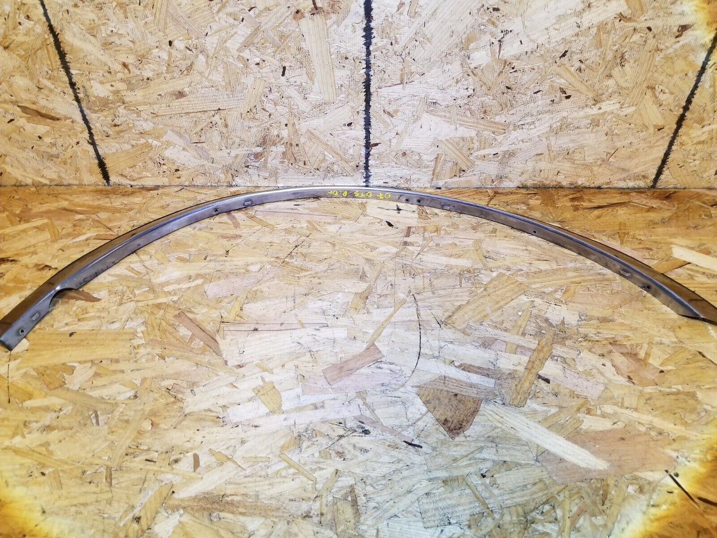 06 07 08 09 10 11 Cadillac DTS Rear Left Driver Side Arch Fender Molding OEM