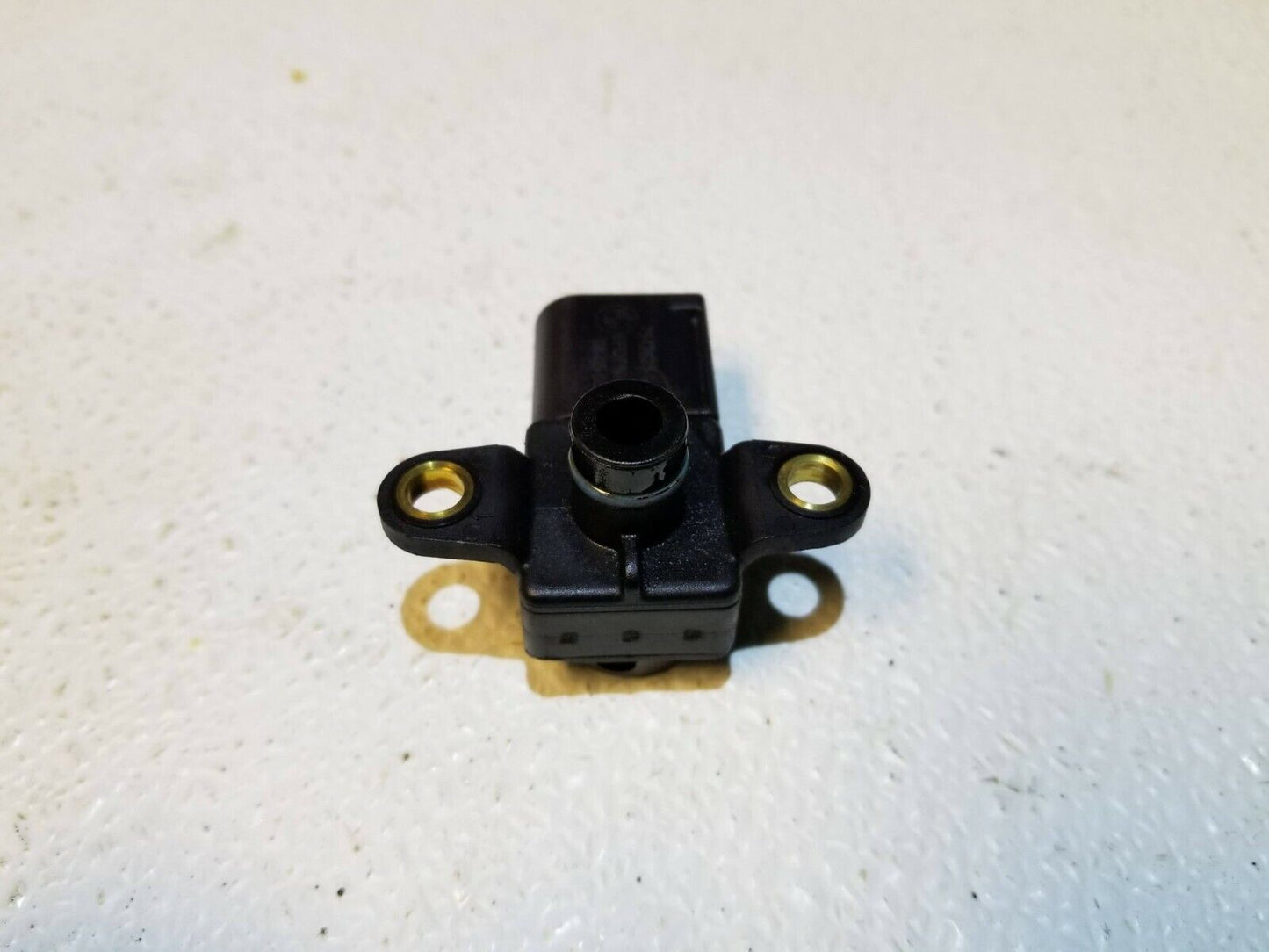 07 08 09 10 BMW E60 528i Engine Fuel Purge Valve Map Sensor OEM N52