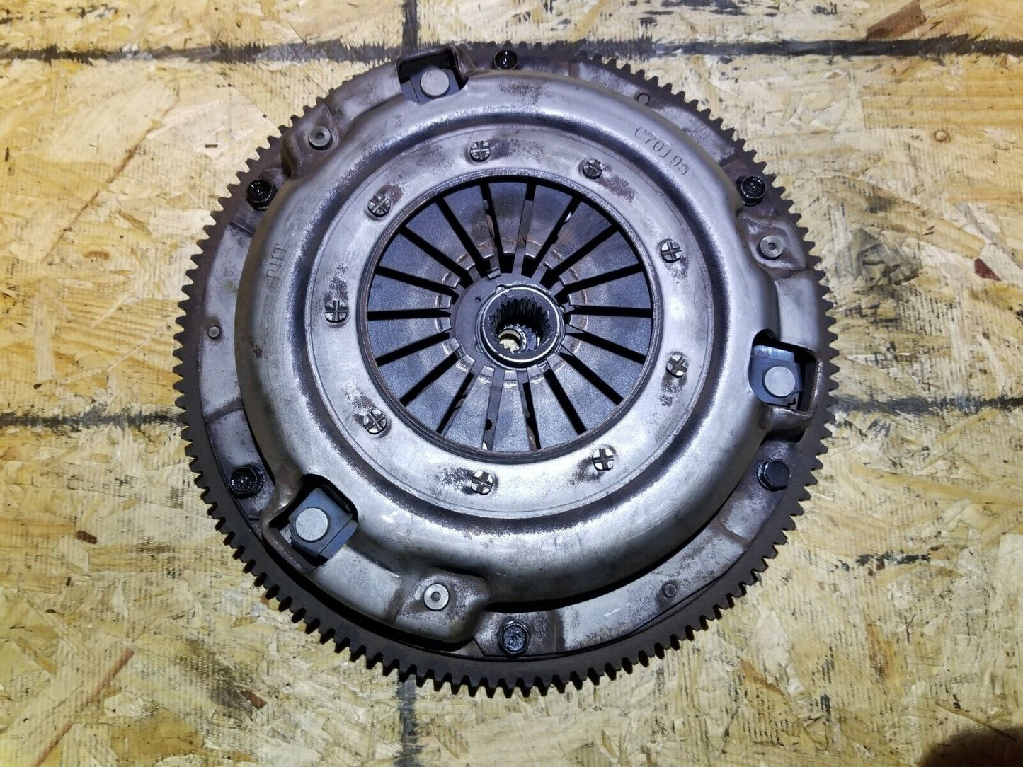 08 09 10 11 Subaru Forester 2.5l Mt Flywheel & Clutch OEM