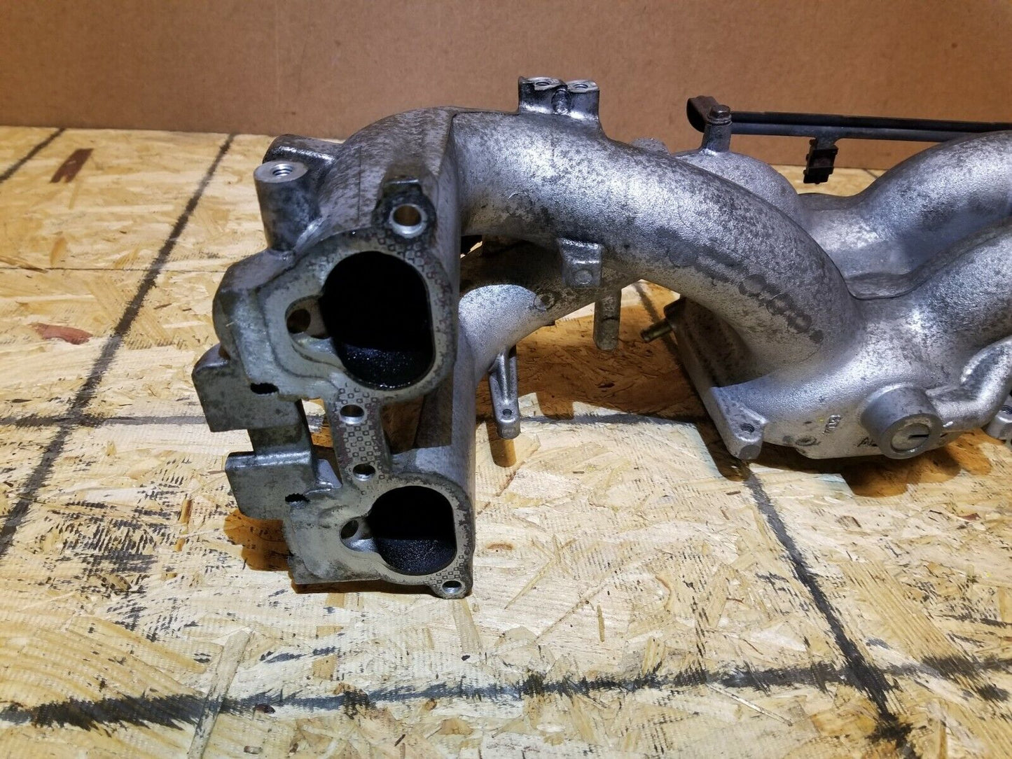 08 09 10 11 Subaru Forester 2.5l Intake Manifold OEM