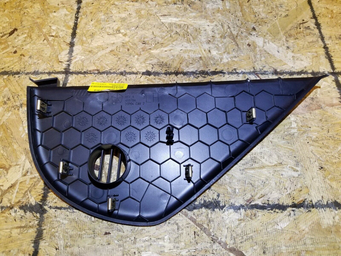 12 13 14 15 16 17 Chrysler 300 Dash End Cap Trim Left Driver Side OEM