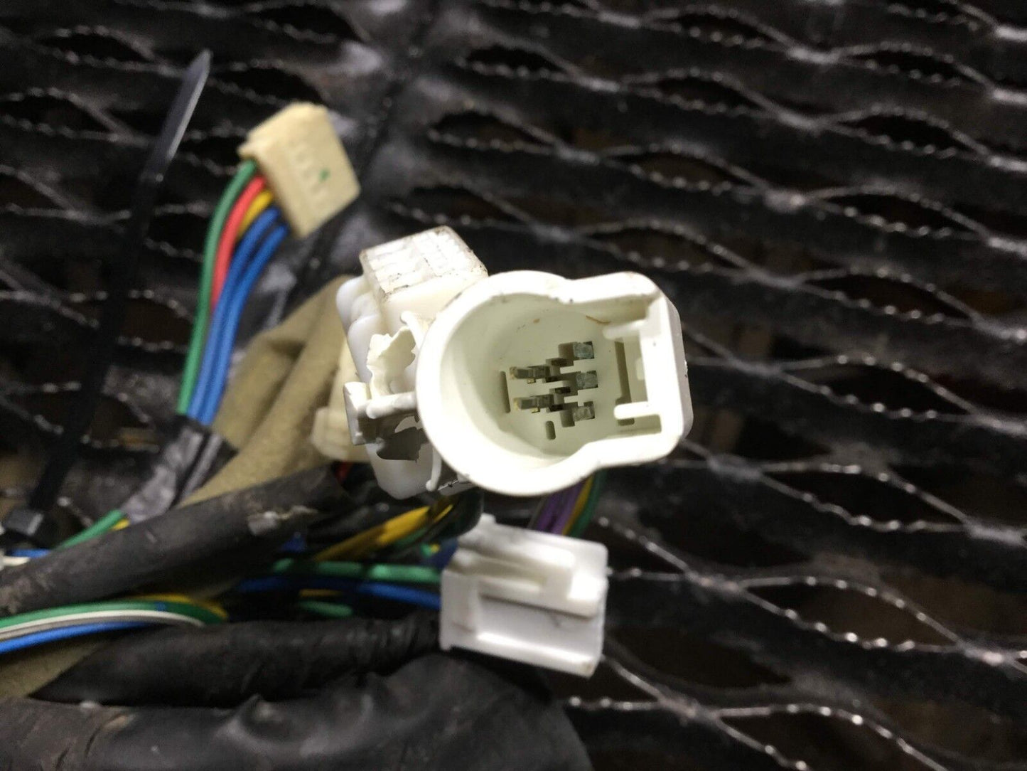 04 05 06 07 08 09 Toyota Prius Front Right Passenger Door Wire Harness   OEM