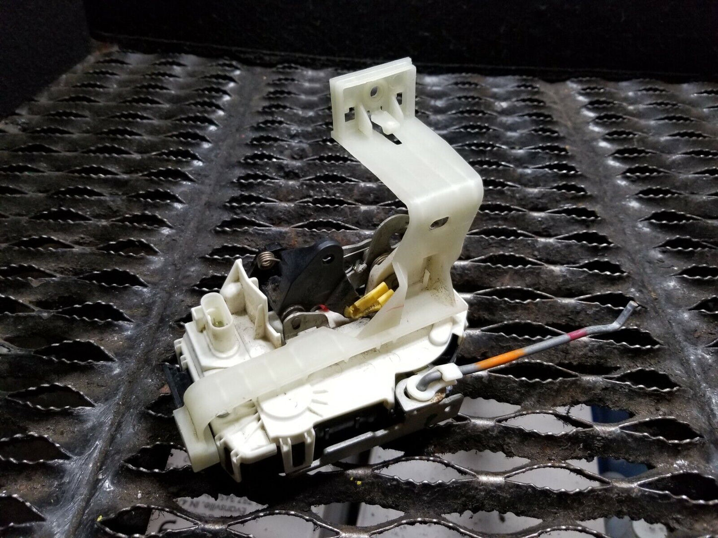 12 13 14 15 16 Jeep Patriot Rear Right Pass Door Lock Latch Actuator OEM 54k