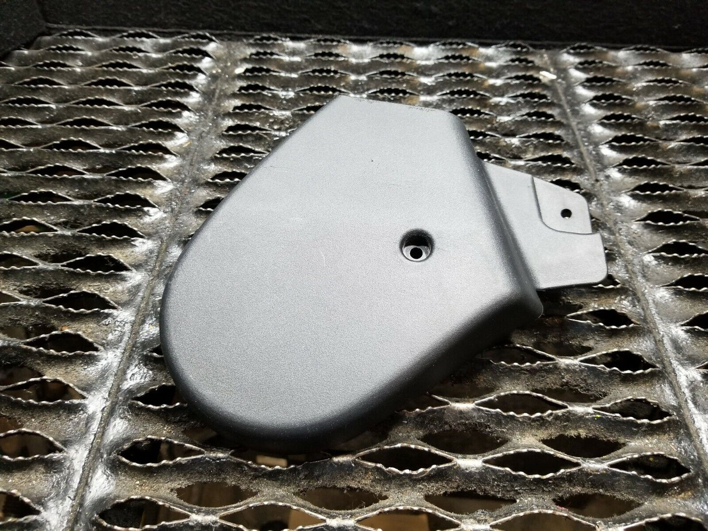 16 17 Dodge Challenger SRT Scat Front Right Pass Seat Trim Cover Bezel OEM 12k