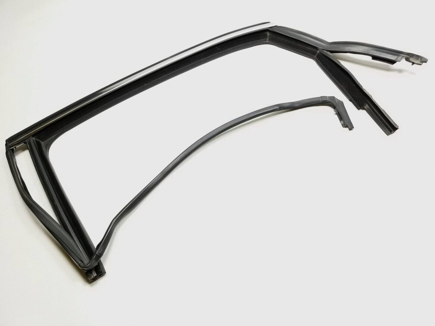 12-19 Volkswagen Passat B7 Rear Door Chanel Weatherstrip Seal Driver Side  OEM