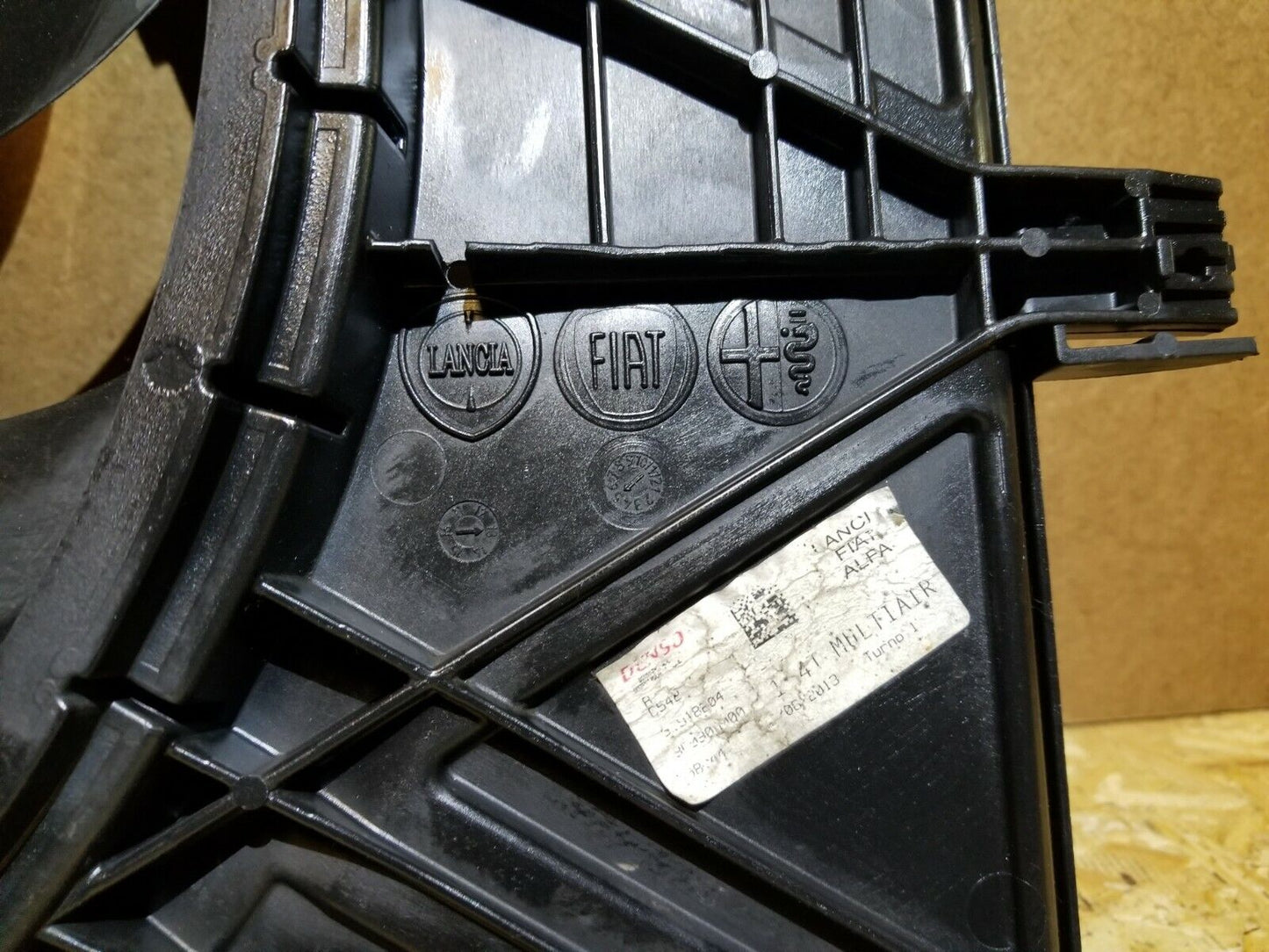 14 15 16 17 Fiat 500l 1.4l Radiator Cooling Fan OEM