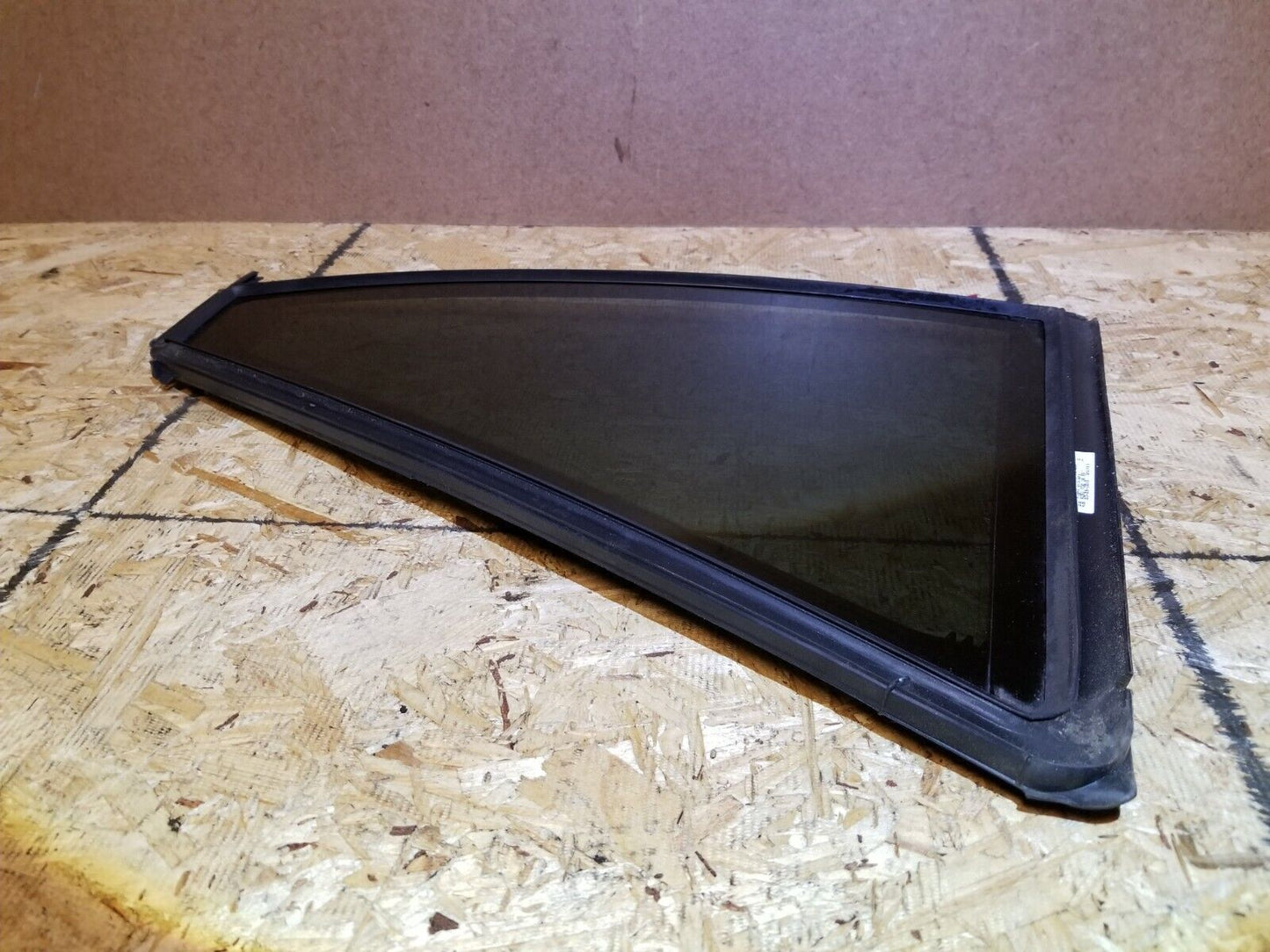 07 08 09 10 Mercedes-benz R350 Rear Right Pass Side Door Window Vent Glass OEM