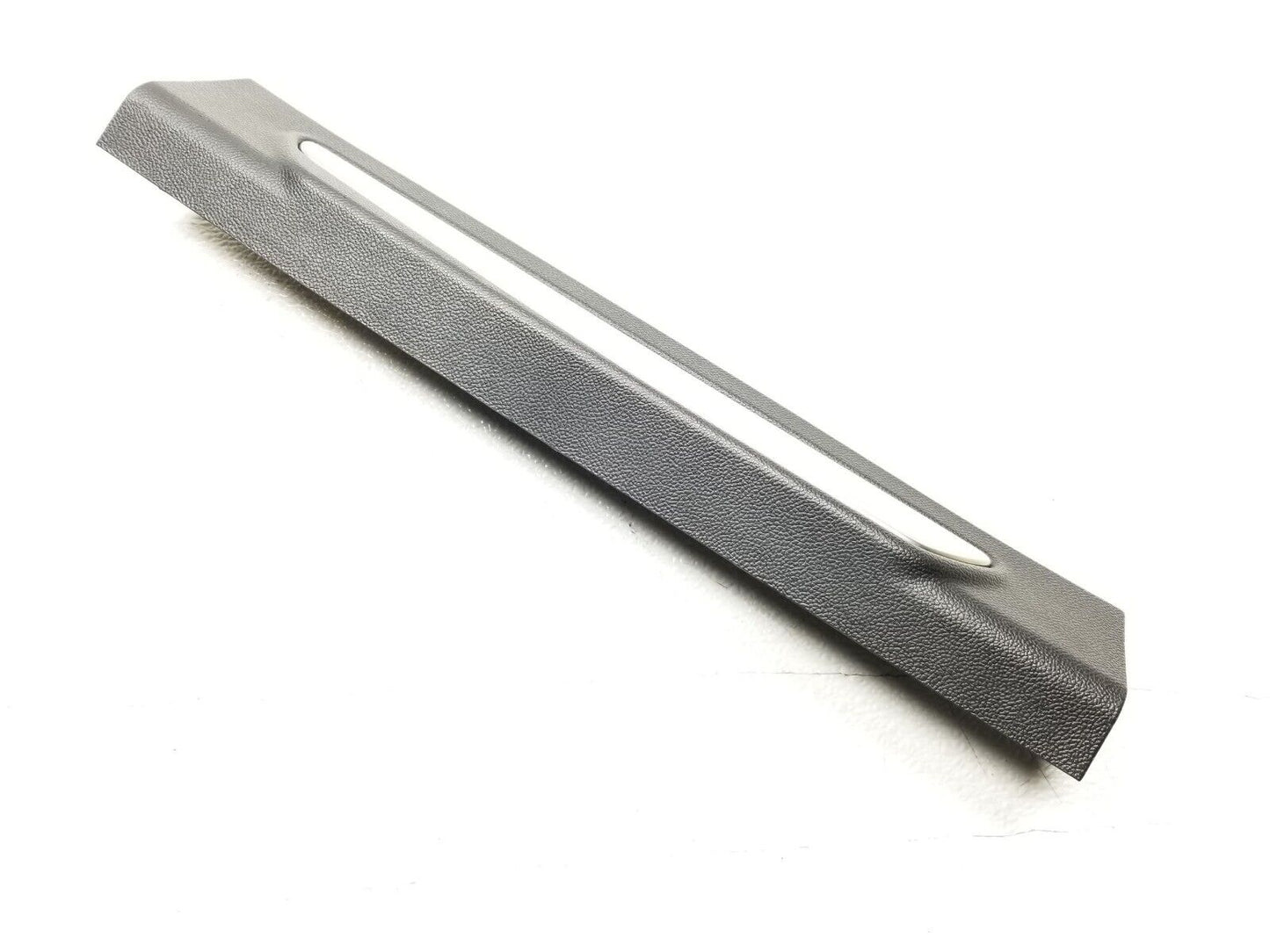 17 18 19 Alfa Romeo Giulia Front Right Passenger Sill Scuff Plate Trim OEM