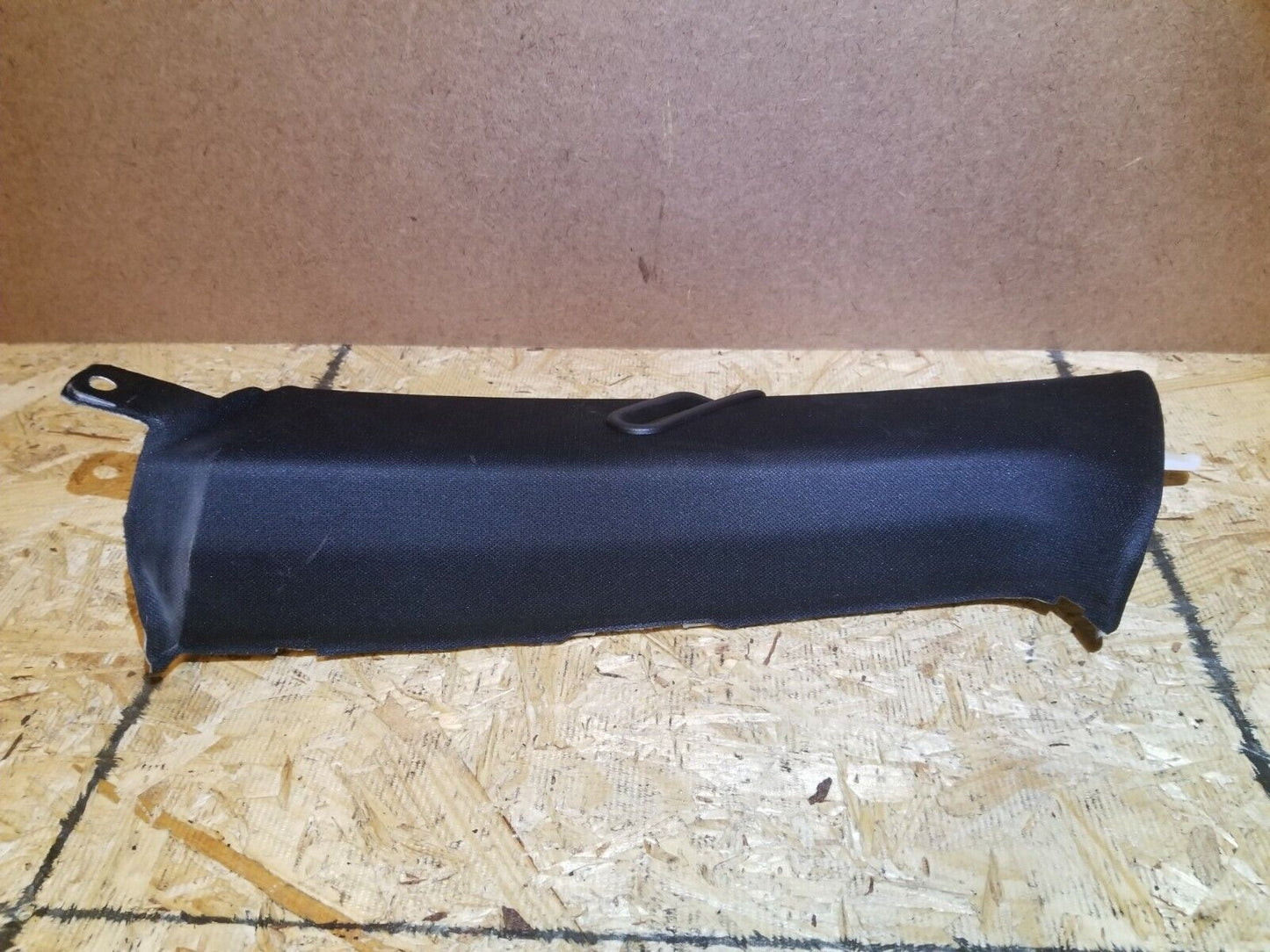 07 08 09 10 Mercedes-benz R350 Rear Right Pass Side C Pillar Trim Panel OEM