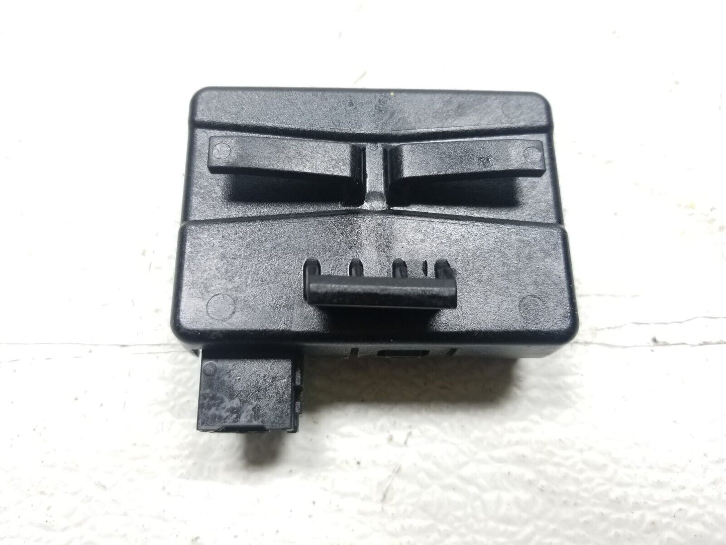 16 17 18 19 20 Chevrolet Camaro  Keyless Entry Computer Control Module OEM