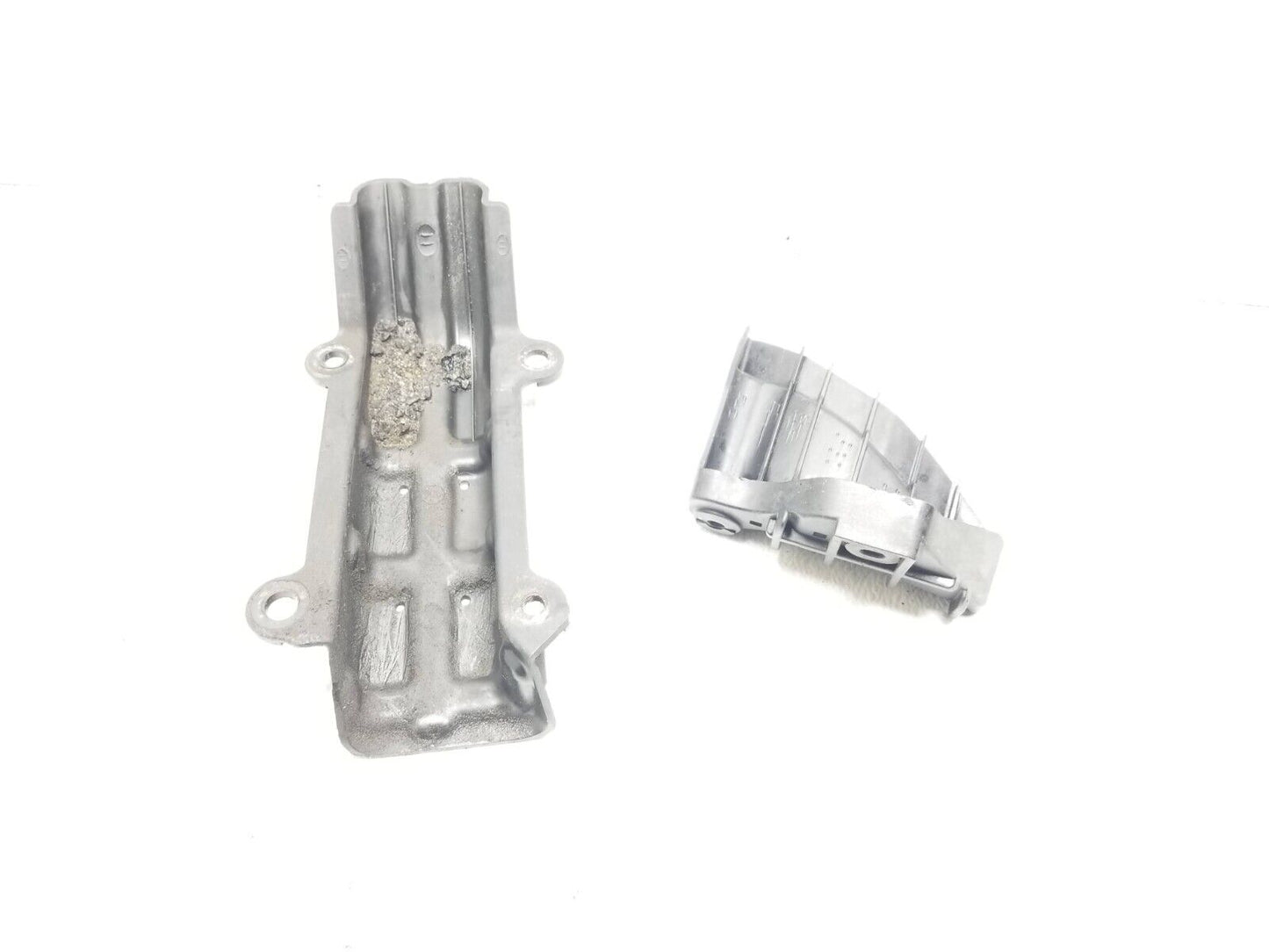 12 13 14 15 Kia Rio Front Bumper Bracket Driver Side Pair OEM