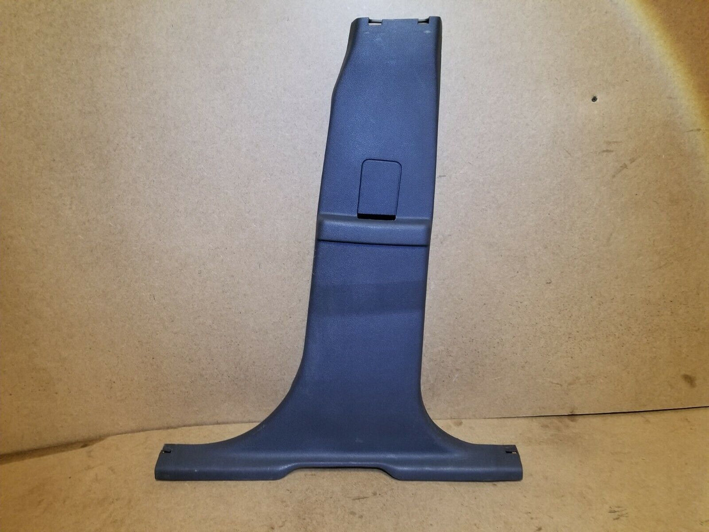 07 08 09 10 Jeep Grand Cherokee Srt8 Right Pass Side B Pilar Trim Panel OEM