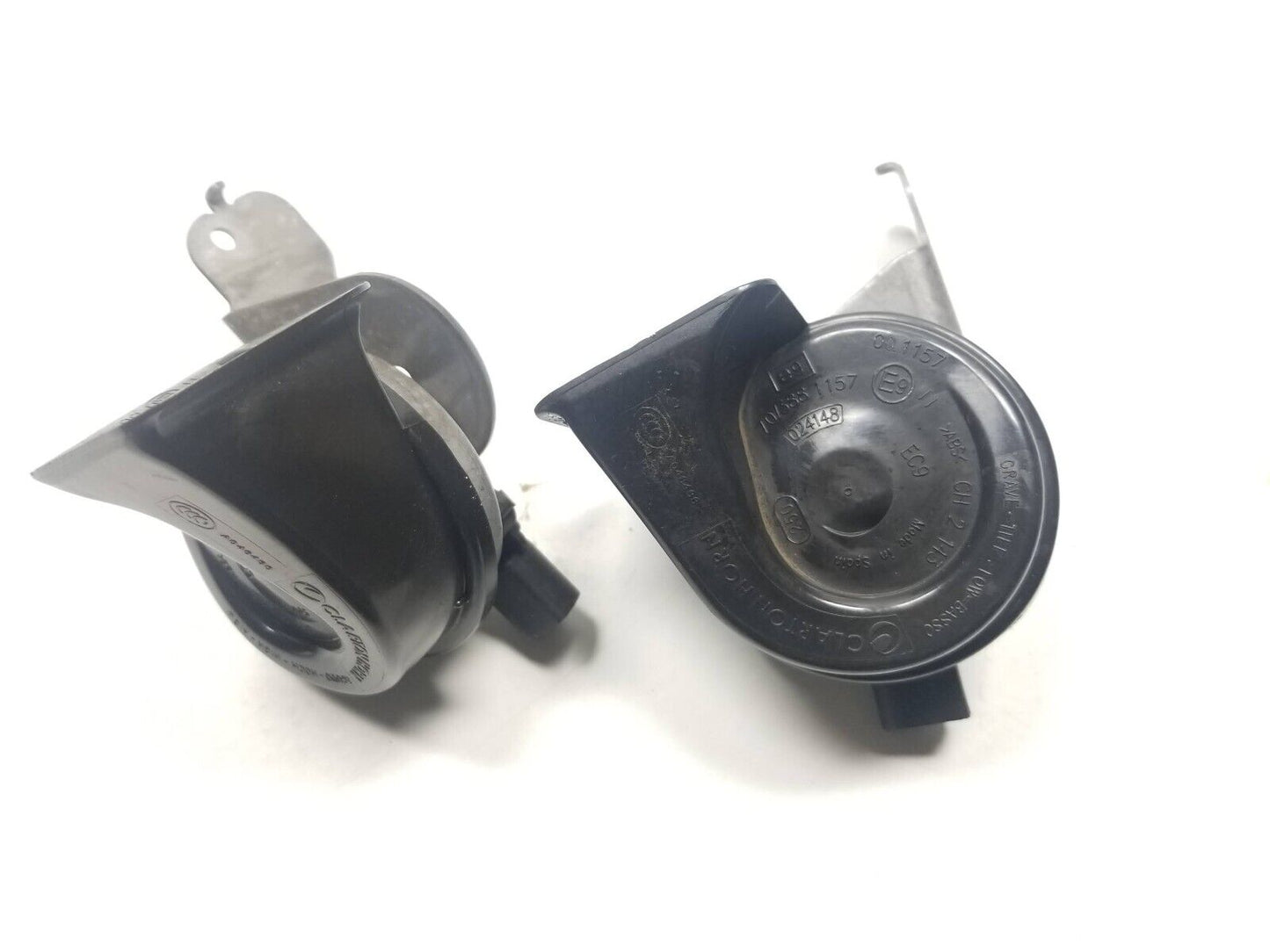 09 10 11 12 BMW 750li Horn Signal Pair OEM