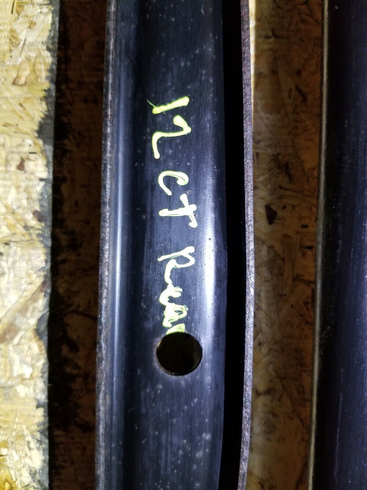 11 12 13 14 15 Lexus CT200h Rear Stabilizer Sway Bar  OEM