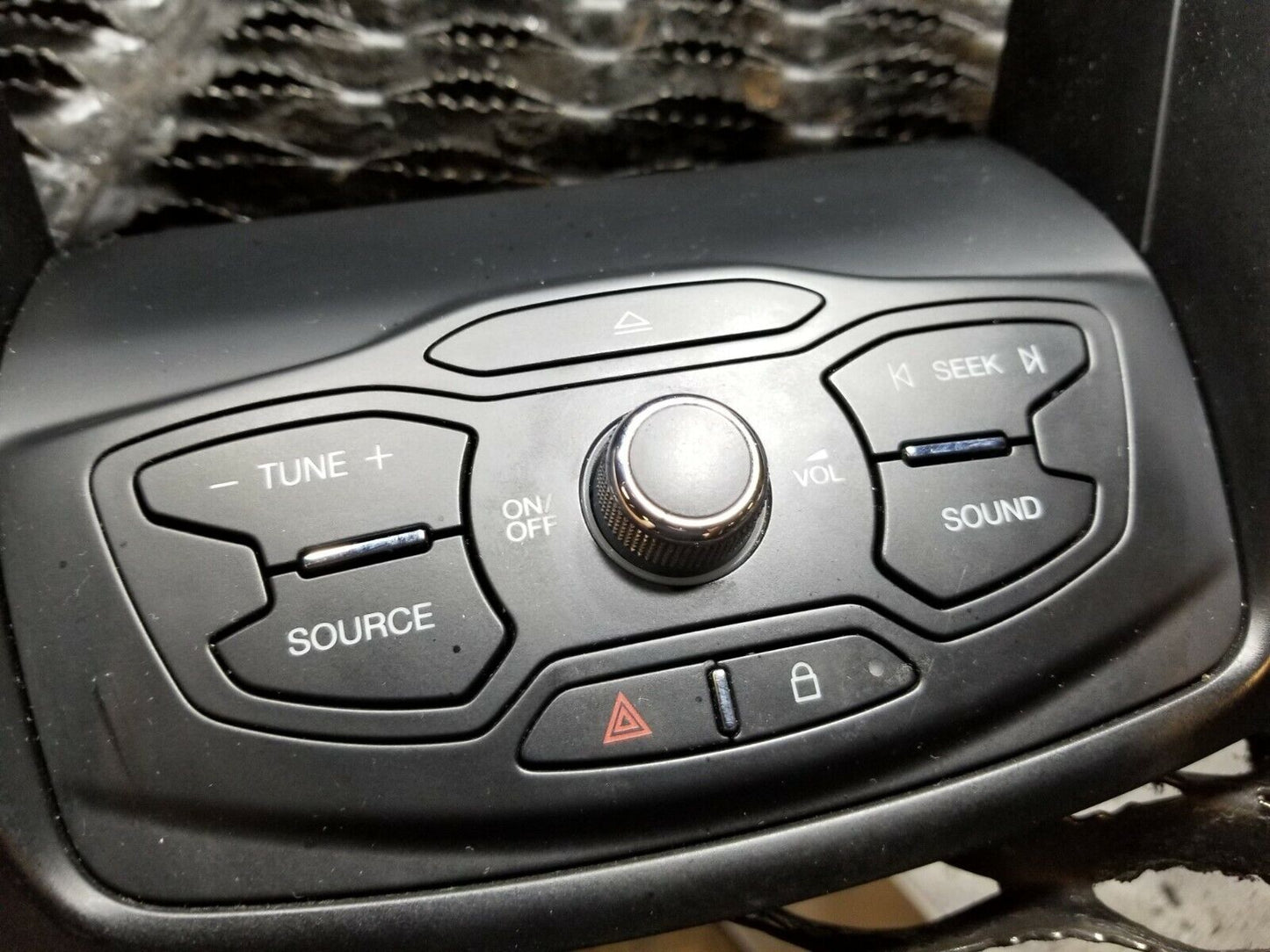 13 14 15 16 Ford Escape Center Dash Radio Control Panel W/ Bezel OEM 83k