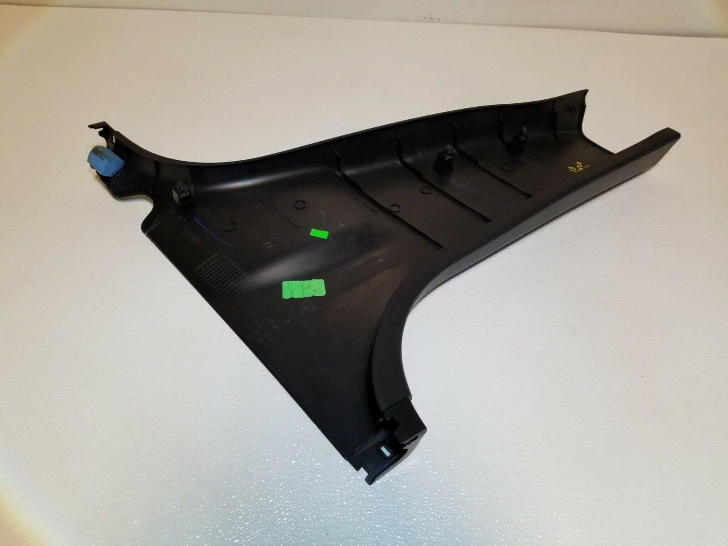 13 14 15 16 Nissan Versa Sdn Center B Pillar Trim Panel Left Driver Side OEM