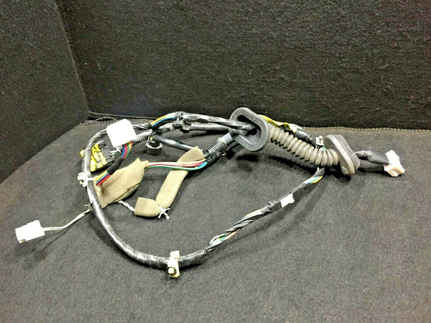 2007-2012 Nissan Versa Rear Right Pass Side Door Wire Harness 24126em31a OEM