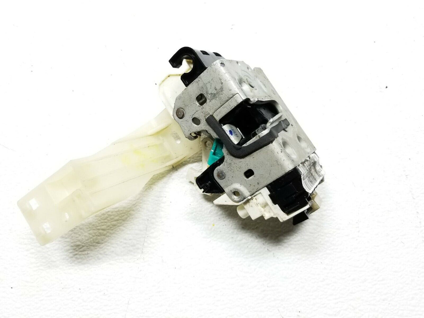13 14 15 16 Jeep Compass Front Left Driver Door Lock Latch Actuator OEM