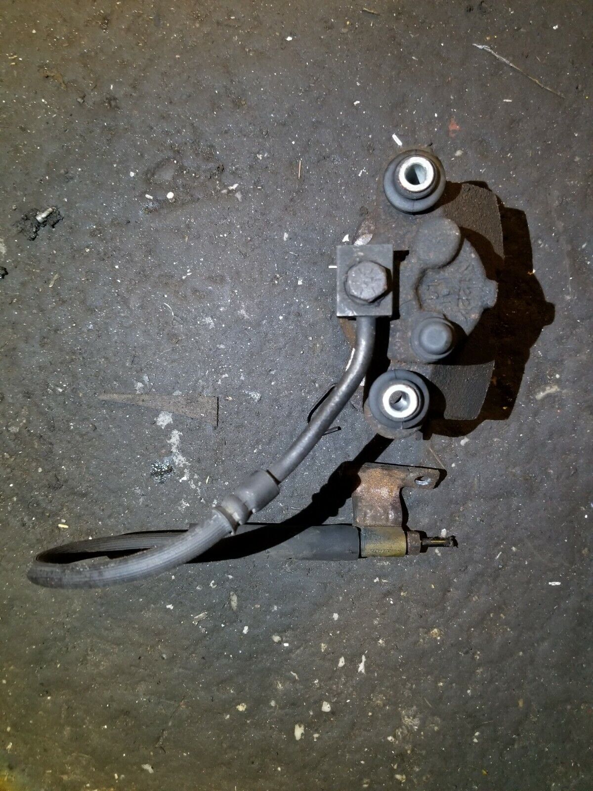 06 07 08 09 10 11 Lincoln Town Car Rear Right Pass Side Brake Caliper OEM 65k