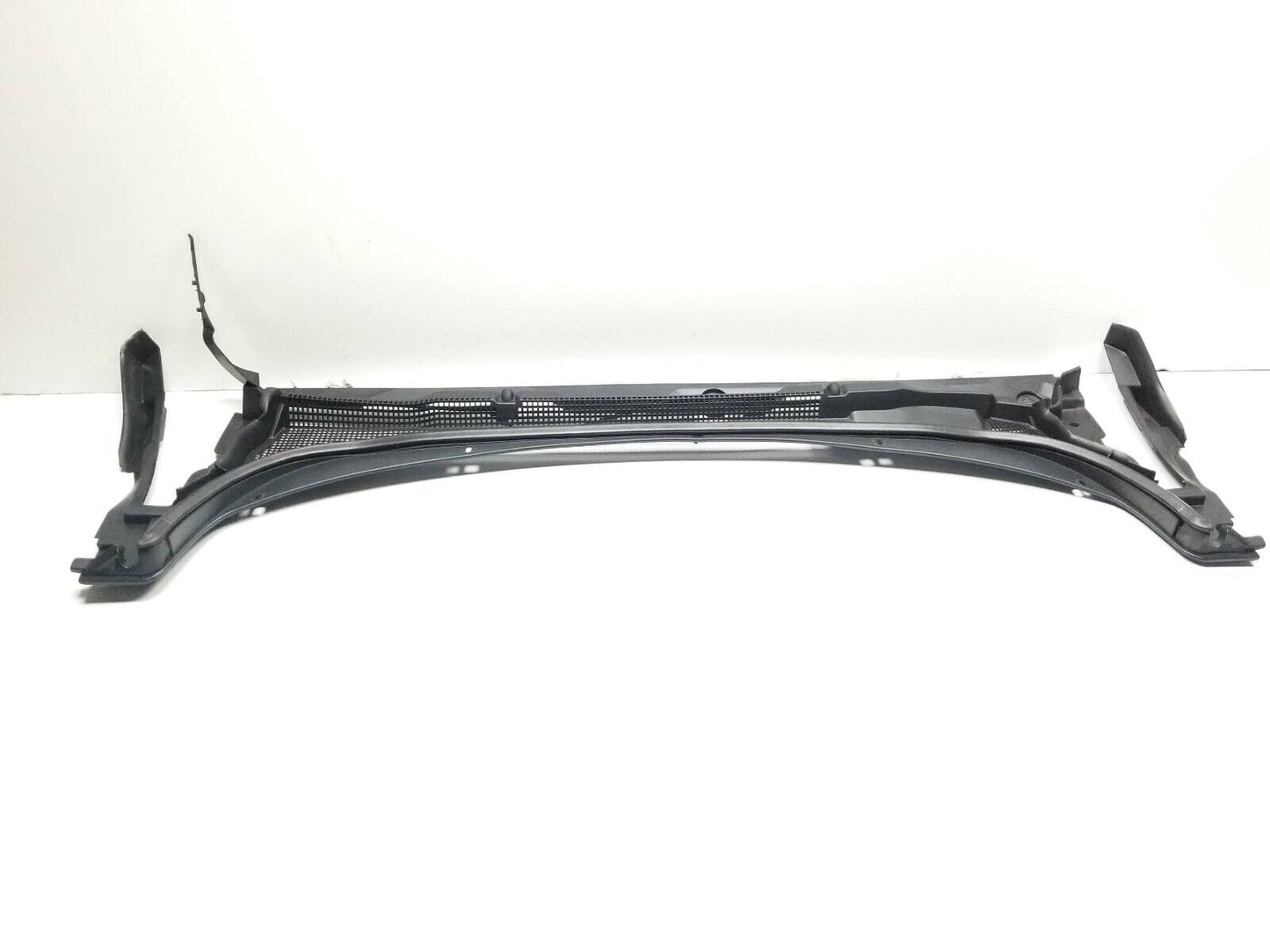 2013 - 2018 Cadillac Ats Front Windshield Cowl Cover Panel Grille Cover Oem✅