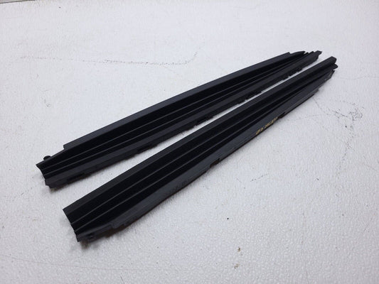 06 07 08 09 10 11 Mercedes Ml500 Sunroof Trim Pair OEM