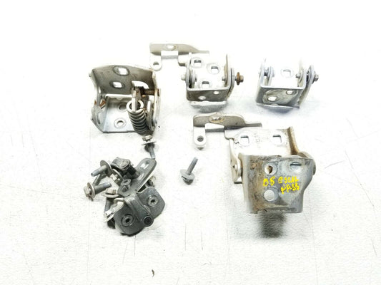 08 09 10 11 12 13 14 Cadillac Escalade Door Hinge Right Pass Side OEM