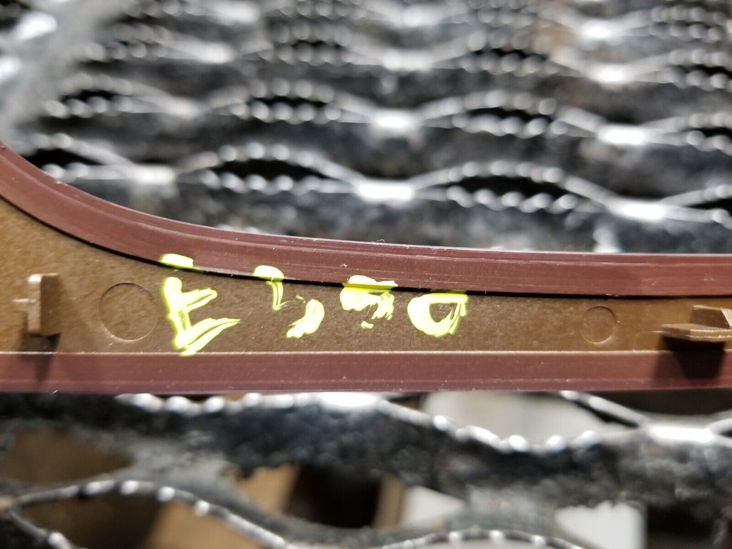 10 11 12 13 Mercedes W212 E350 Steering Column Upper Cover Trim Molding OEM