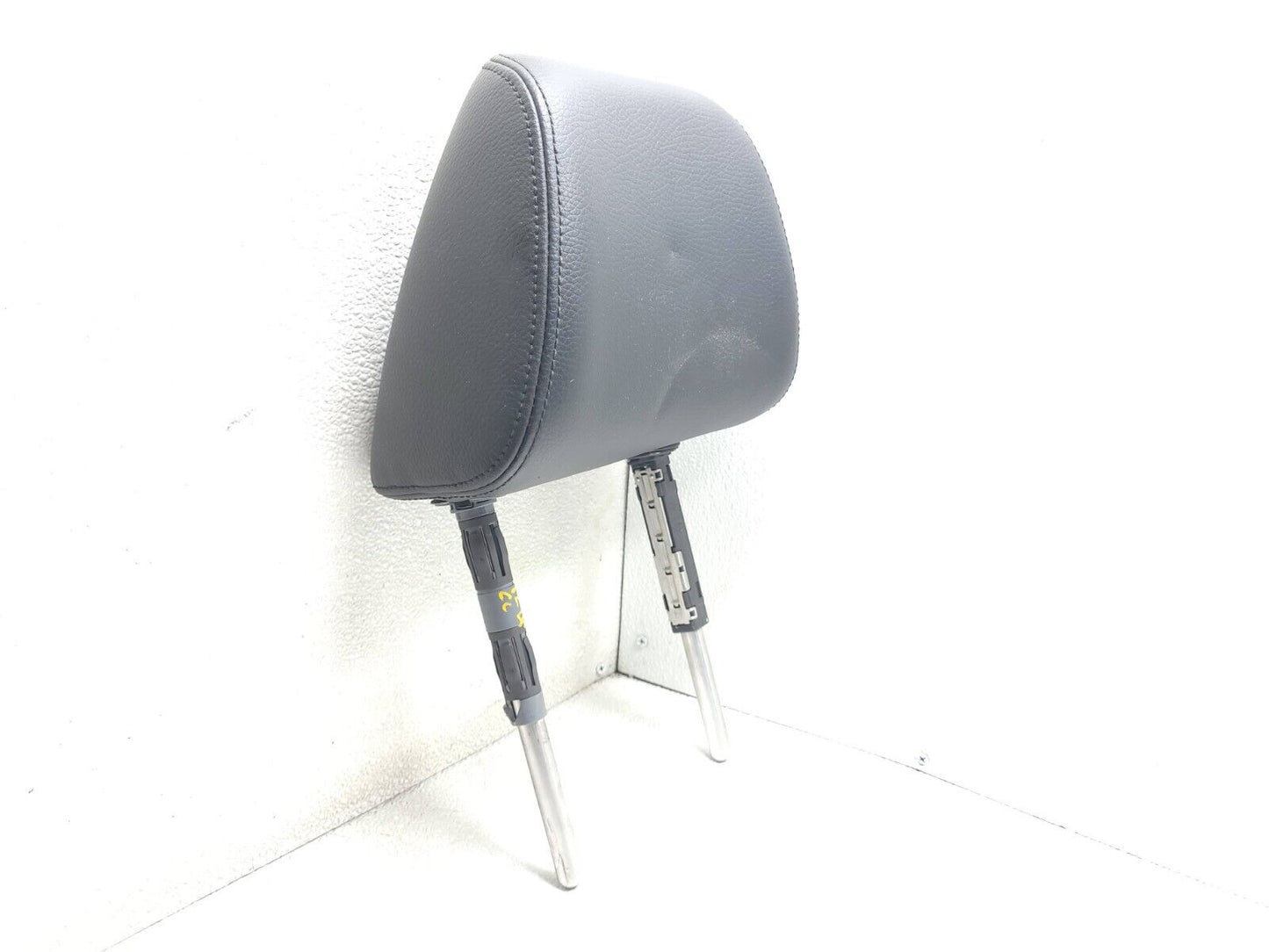 09 10 11 12 Volkswagen Cc Front Driver Seat Headrest OEM