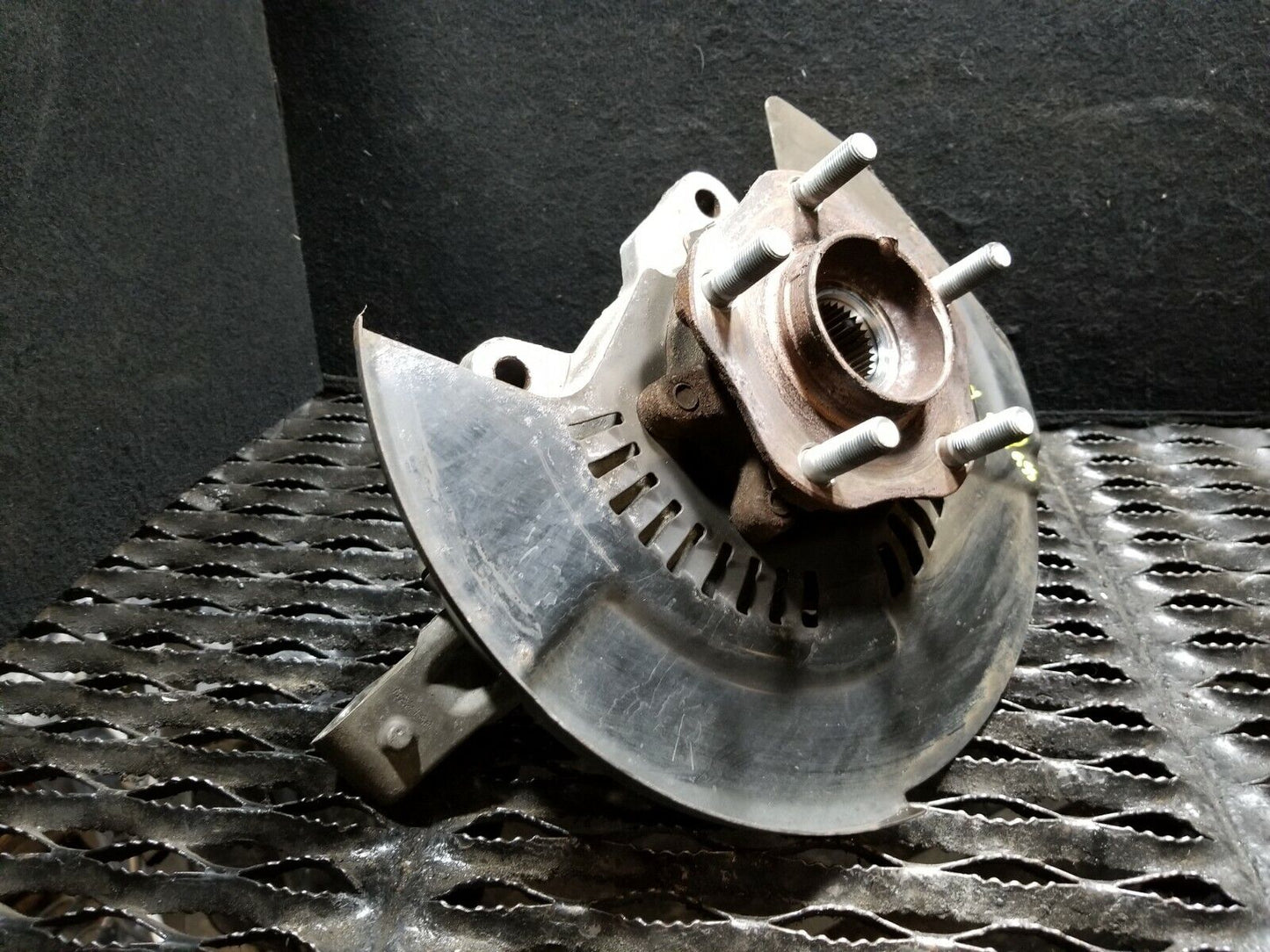 16 17 18 Nissan Maxima Front Right Pass Spindle Knuckle Wheel Hub  OEM 41k