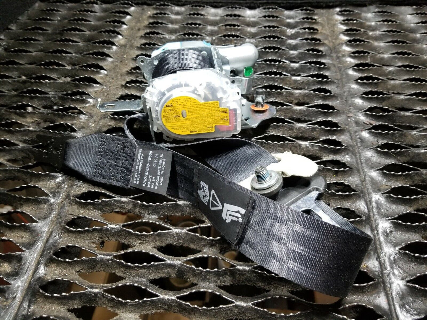 12 13 14 15 Kia Rio Front Rigth Passenger Seat Belt Retractor OEM