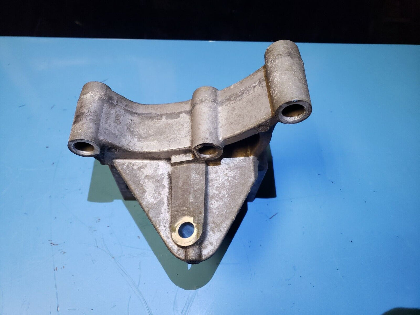 07 08 09 10 Chrysler Sebring 2.4l Automatic Transmission Mount Bracket OEM