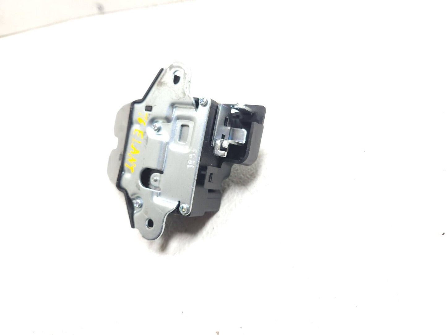 14 15 16 Hyundai Elantra Trunk Lid Lock Latch Actuator OEM