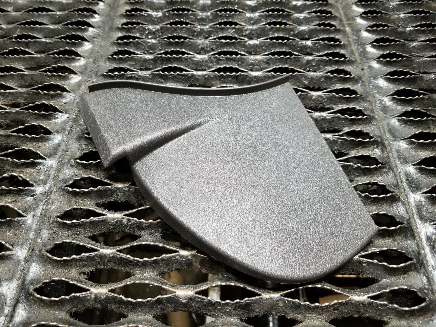09 10 11 Honda Civic Coupe Dash End Cap Cover Right Passenger Side OEM