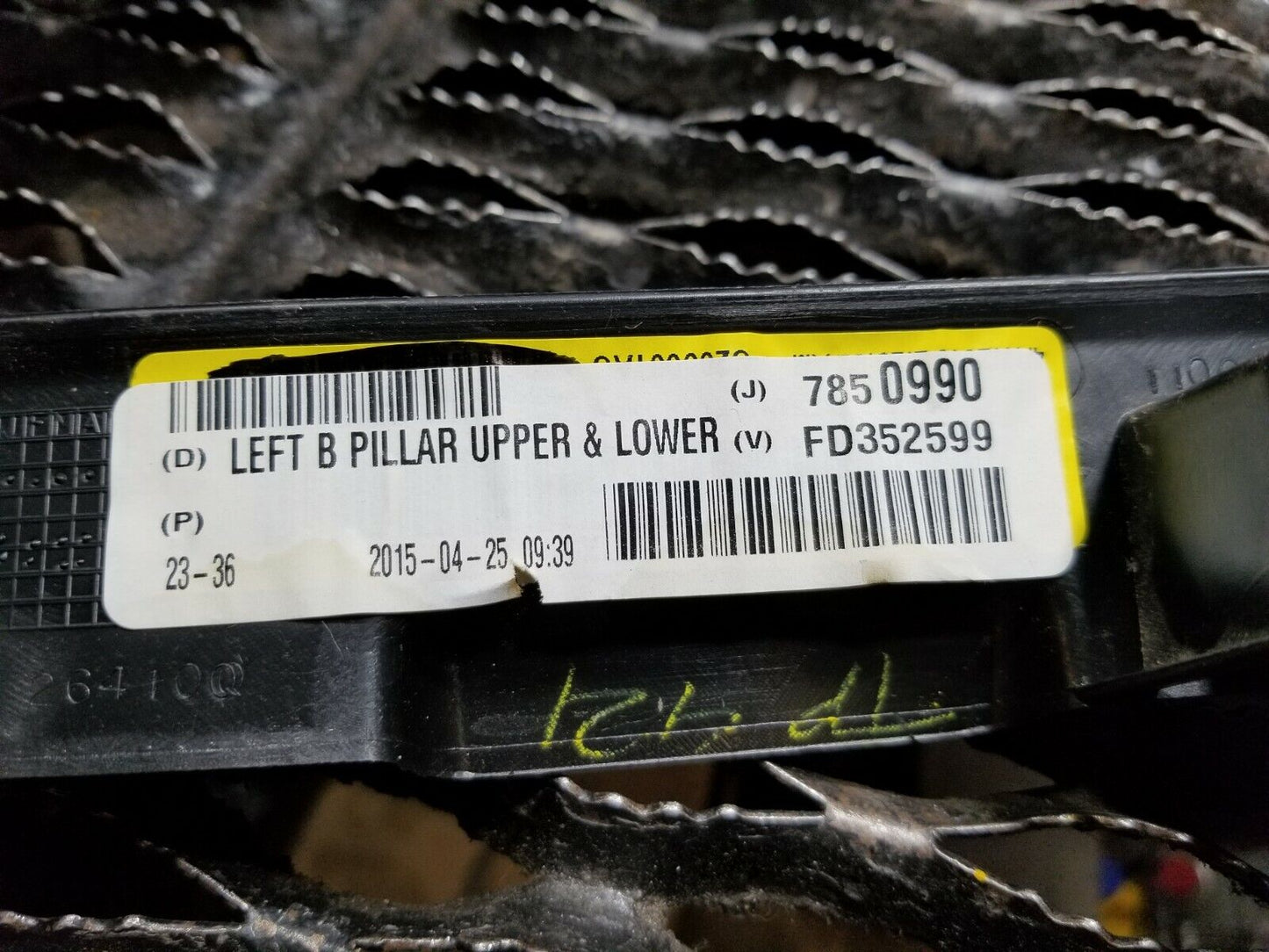 13 14 15 16  Dodge Dart Front Left Driver B Pillar Trim Cover Ome 76k