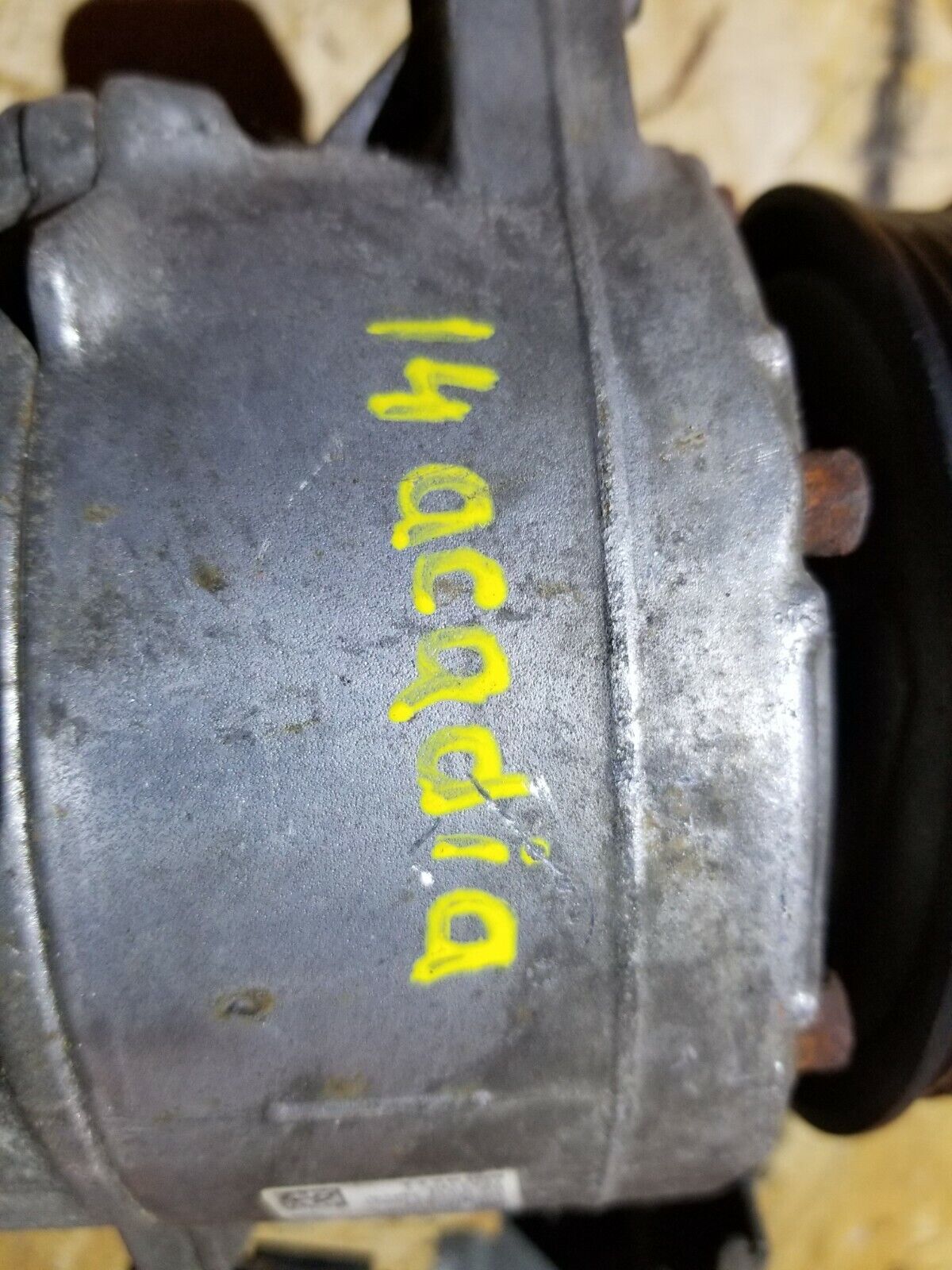 13 14 15 GMC Acadia A/c Compressor OEM