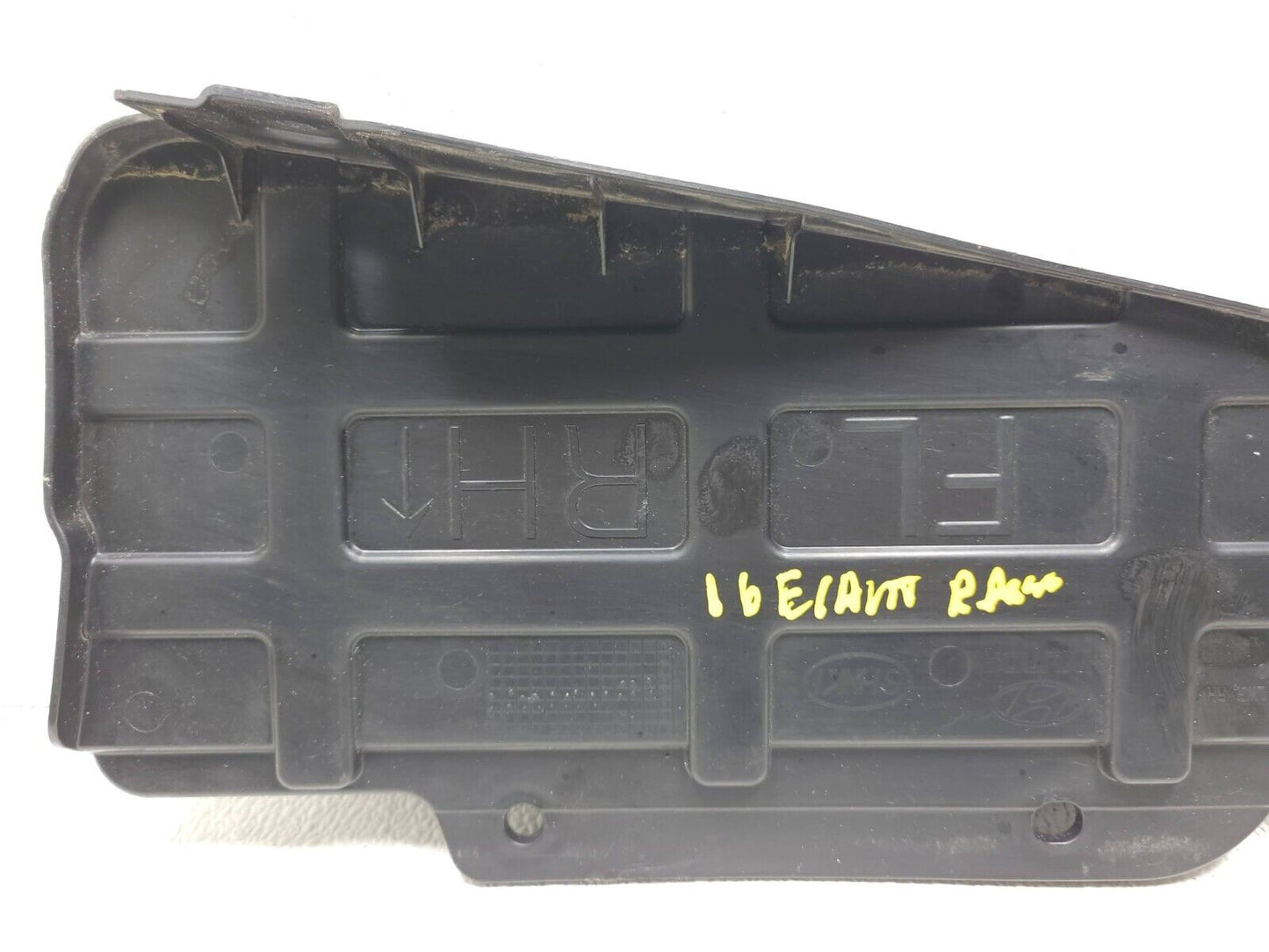 14 15 16 Hyundai Elantra Rear Bumper Lower Guard Passenger Right 86652-3x700 OEM