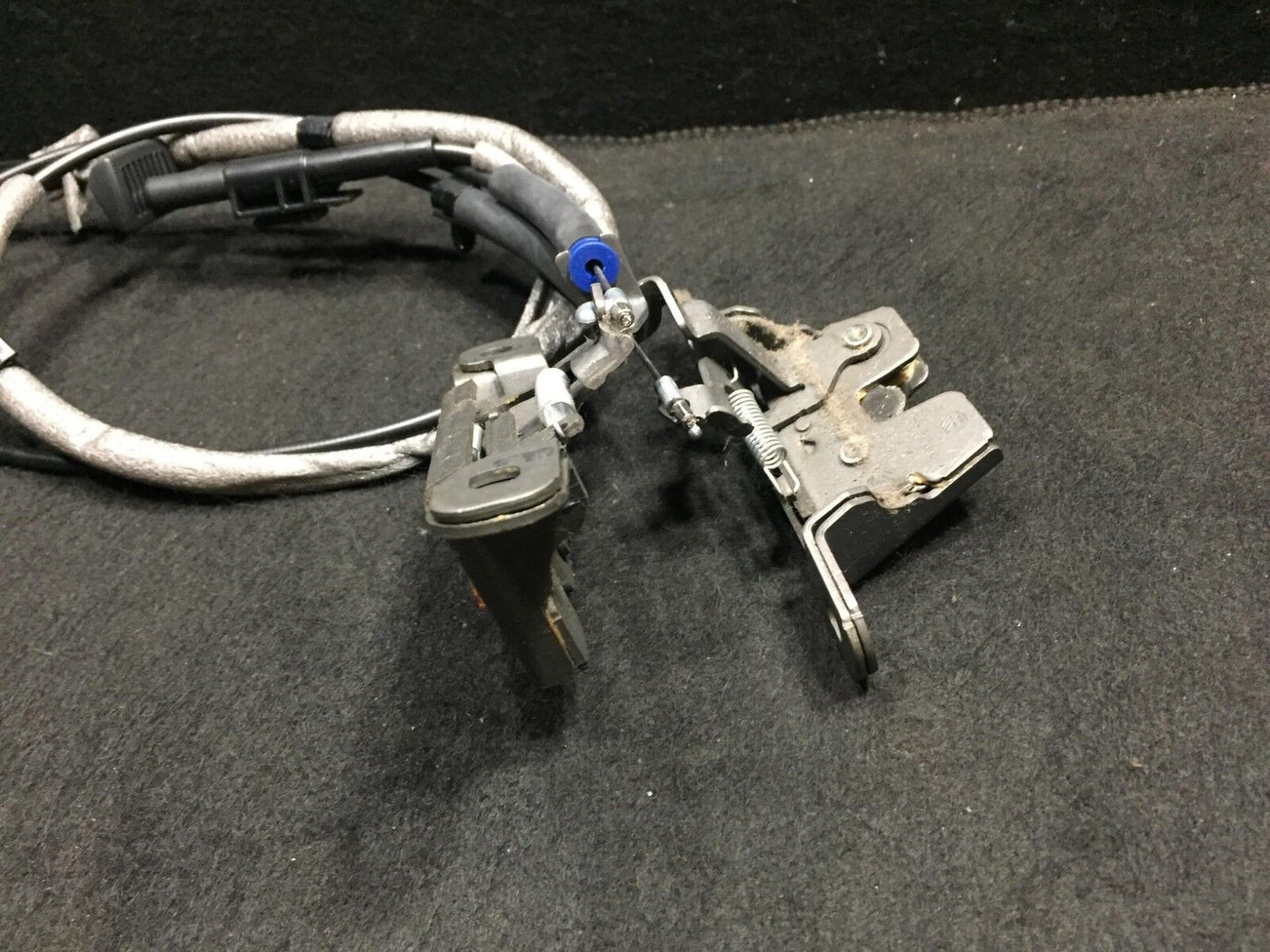 11 12 13 14 15 VW Jetta 2.0l Rear Left & Right Seat Release Handle Cable OEM 62k