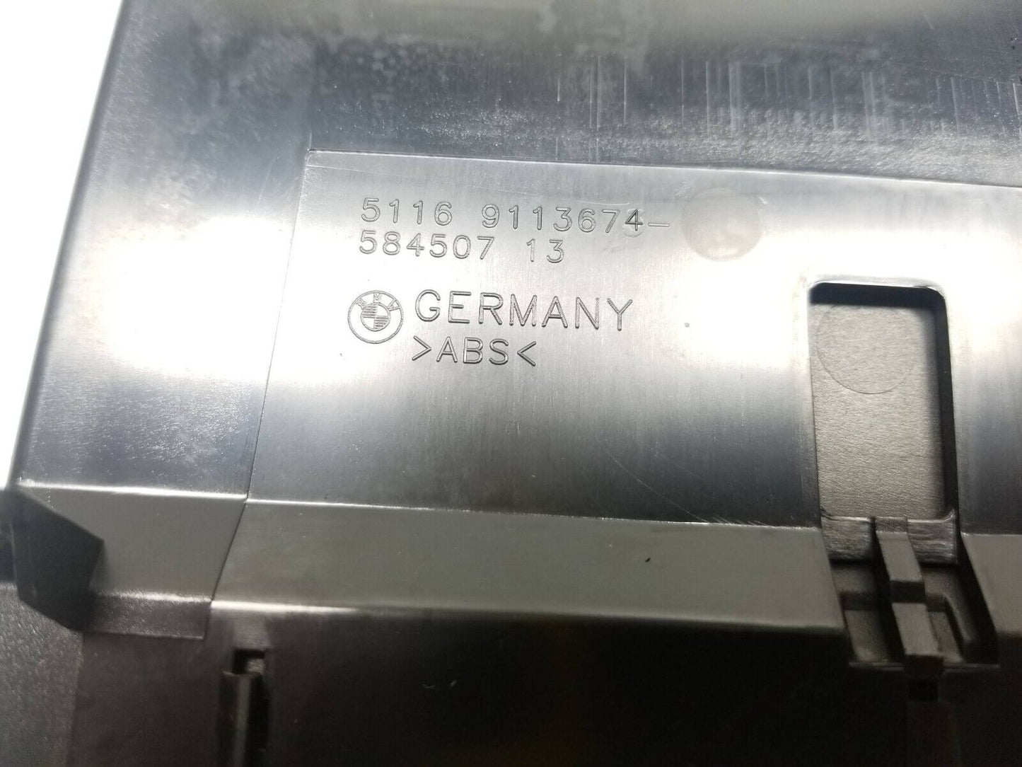 09 10 11 12 BMW 750li Rear Center Console Ash Tray Storage OEM