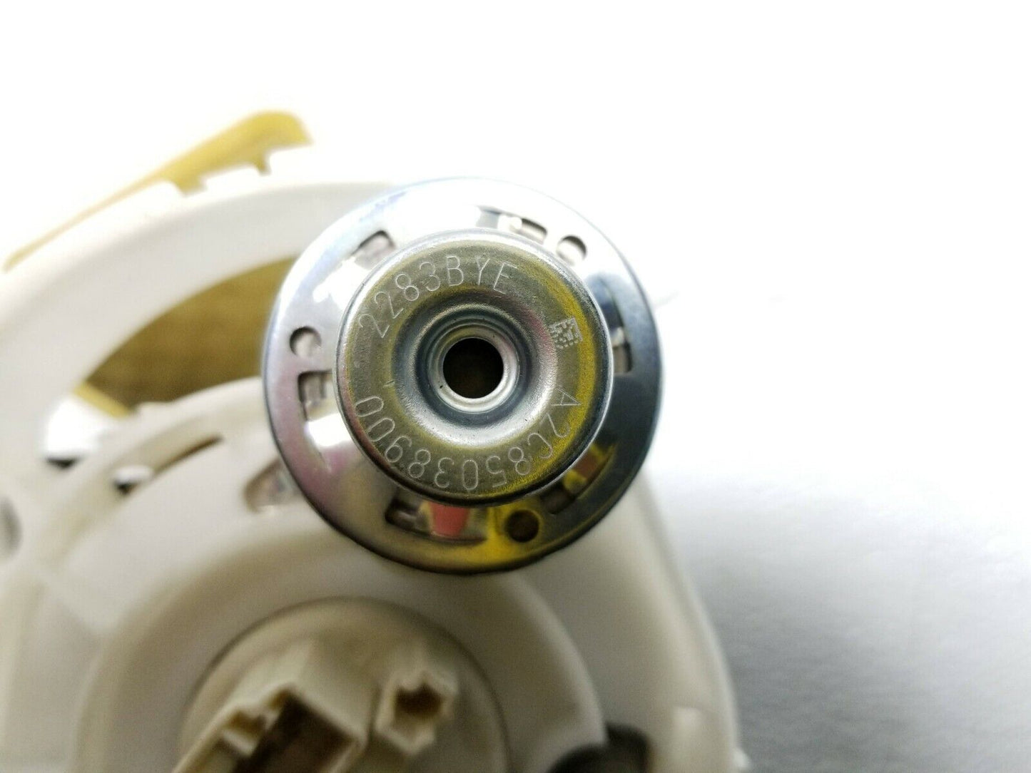 14 15 16 Buick Lacrosse Fuel Pump OEM 60k Miles