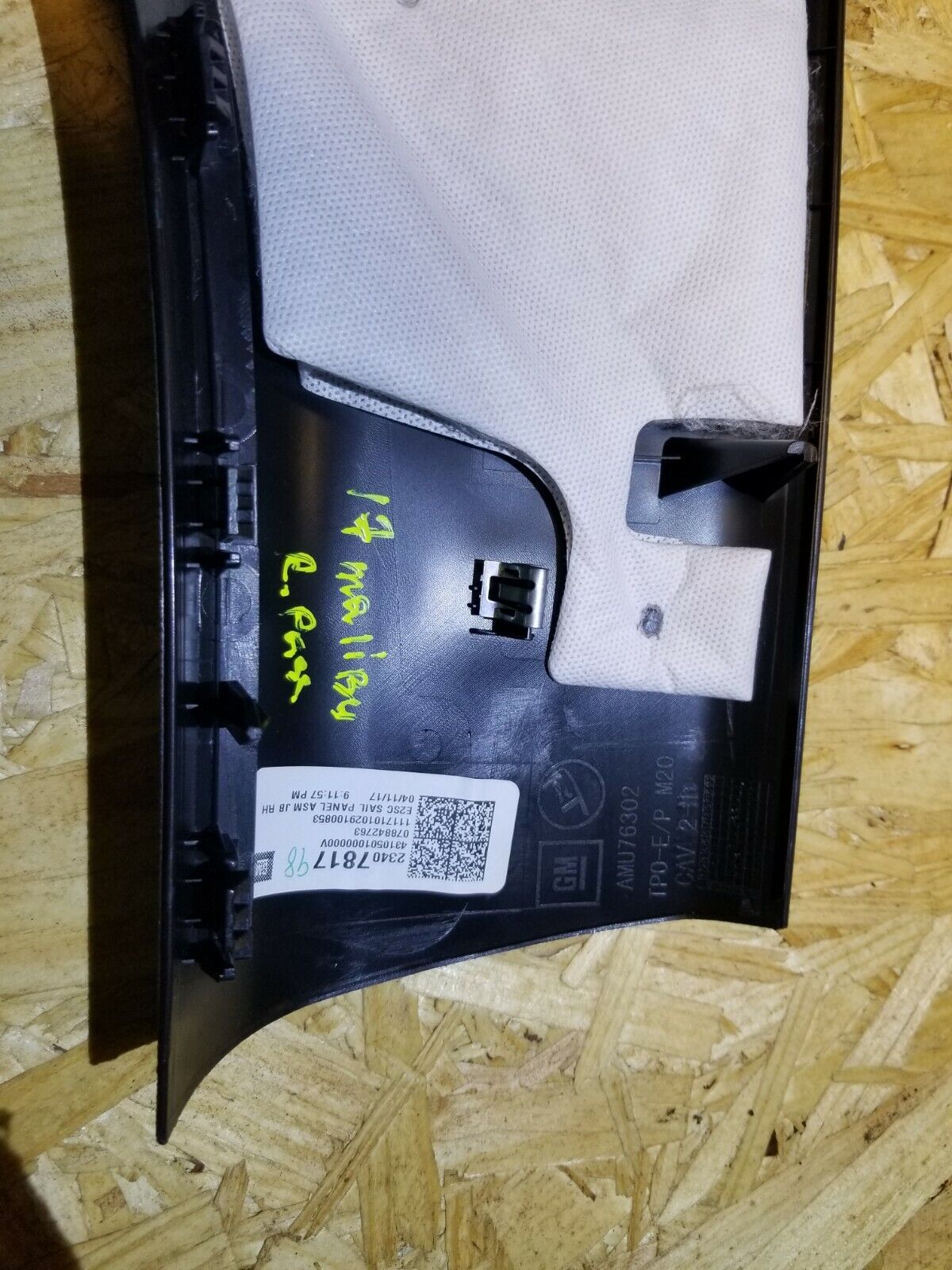 16 17 18 19 Chevrolet Malibu Rear Right Passenger Side Interor Trim OEM 3k