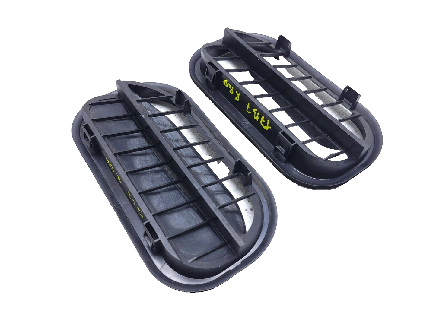 12-19 Volkswagen Passat Rear Trunk Air Vent Breather Cover Grille 2pcs OEM