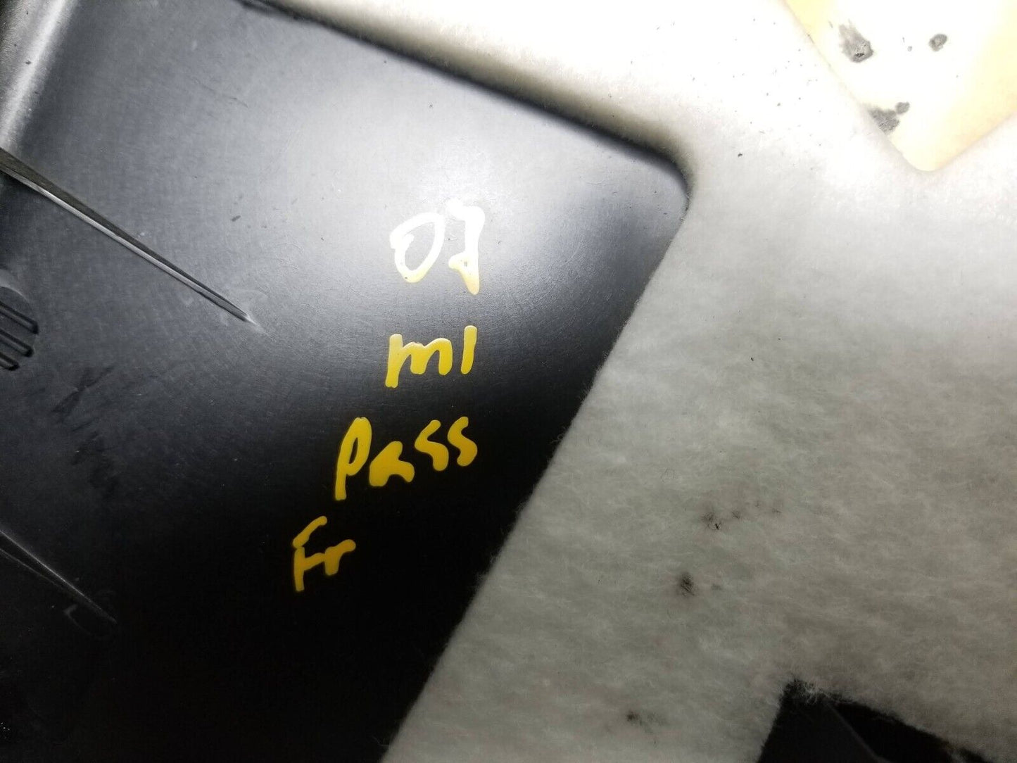 06 07 08 09 10 11 Mercedes Ml500 Cowl Kick Panel Front Right Passenger OEM