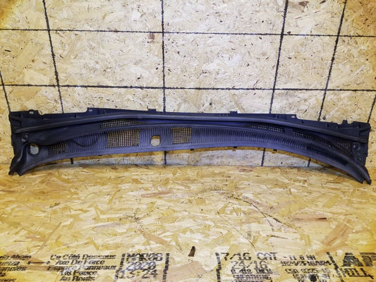06 07 08 09 Mercury Milan Windshield Wiper Cowl Grille Trim OEM 71k