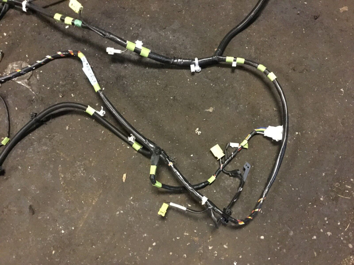 04 05 06 07 08 09 Toyota Prius Interior Floor Wire Harness 82162-47270 Oem.